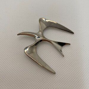 Vintage Sarah Coventry Signed Seagull Brooch